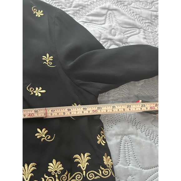 Diane von Furstenberg Black Silk Gold Embroidered Blouse Size S - Picture 9 of 10